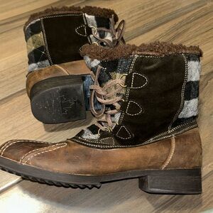 Pajar boots. Size 8.5